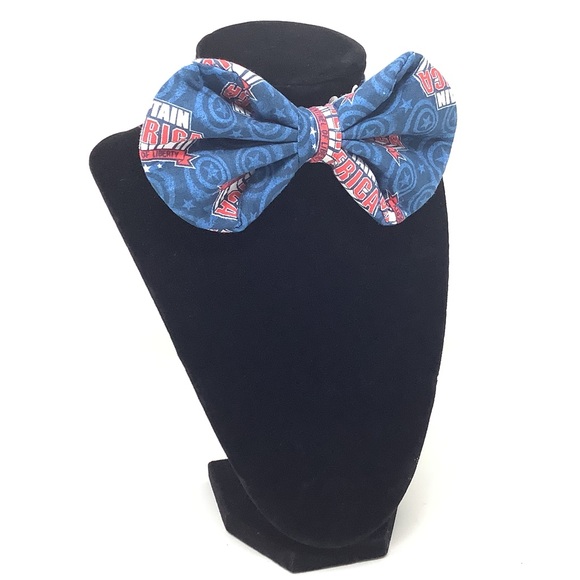 Captain America Blue Handcrafted Bow Tie - Comic Book Collection - Picture 2 of 7